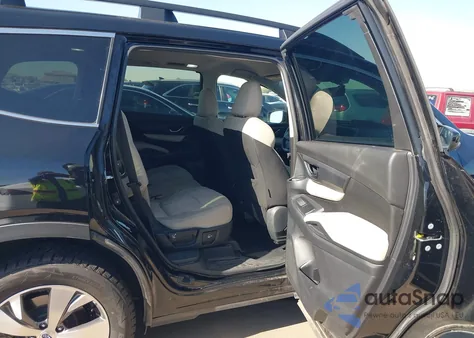 2019 Subaru Ascent Premium z USA, uszkodzony, nr VIN 4S4WMACD8K3425076